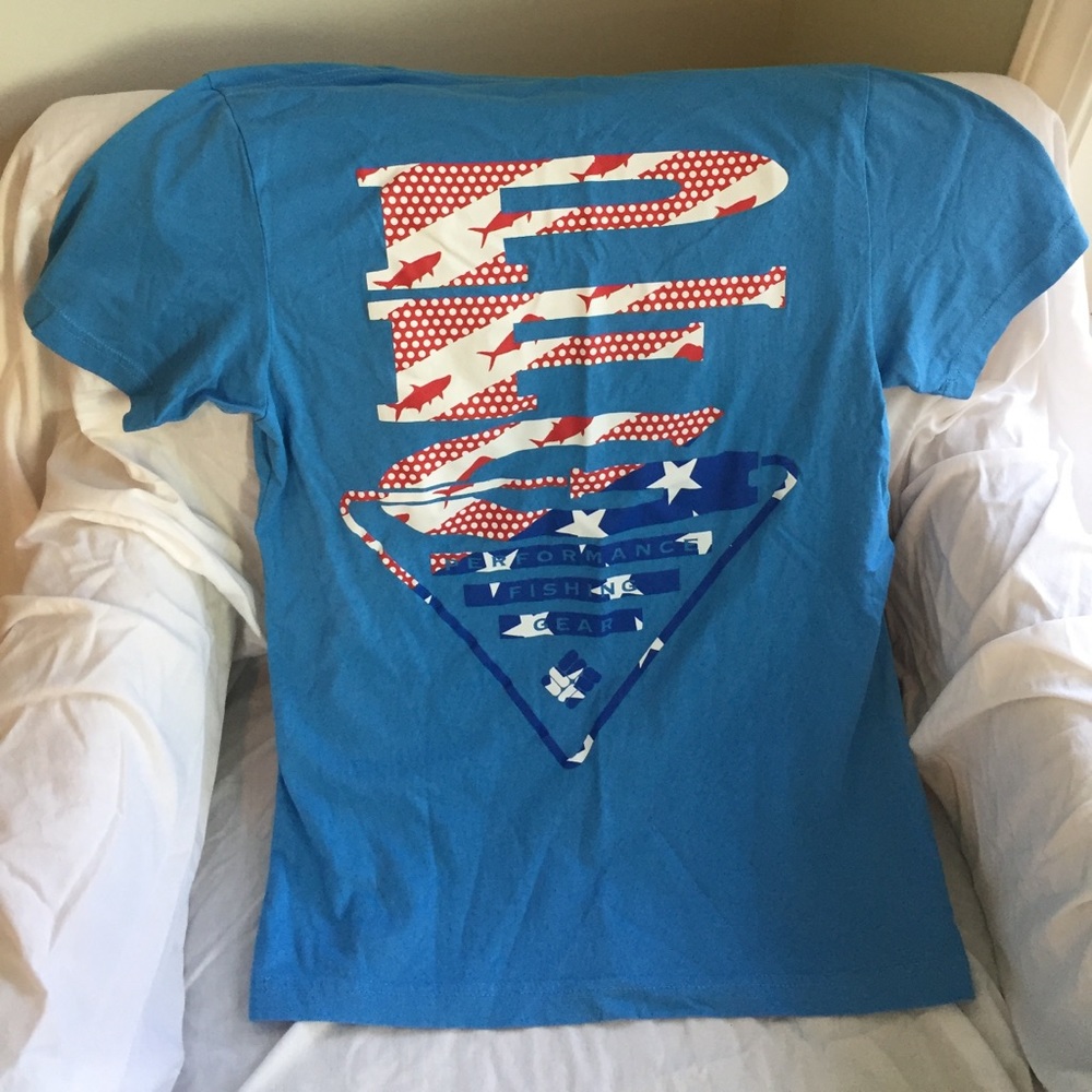 NWOT Columbia Patriotic PFG Fishing Shirt Size S/P